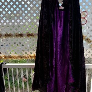 Shine of Hollywood cape from the 90’s